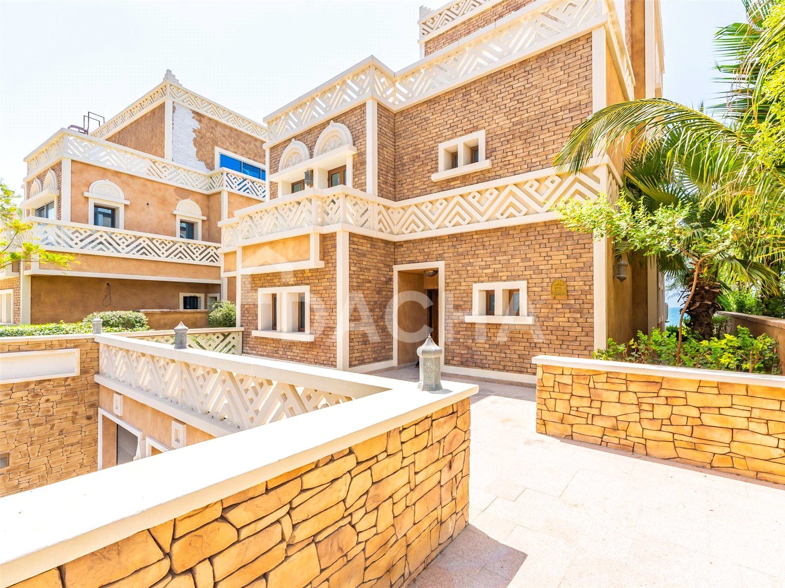 4 bedroom villa to rent - Dacha