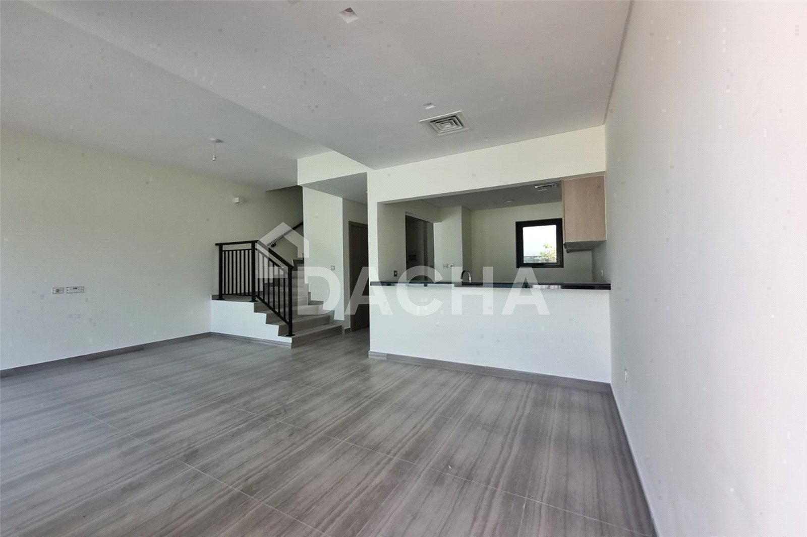 4 bedroom villa to rent - Dacha