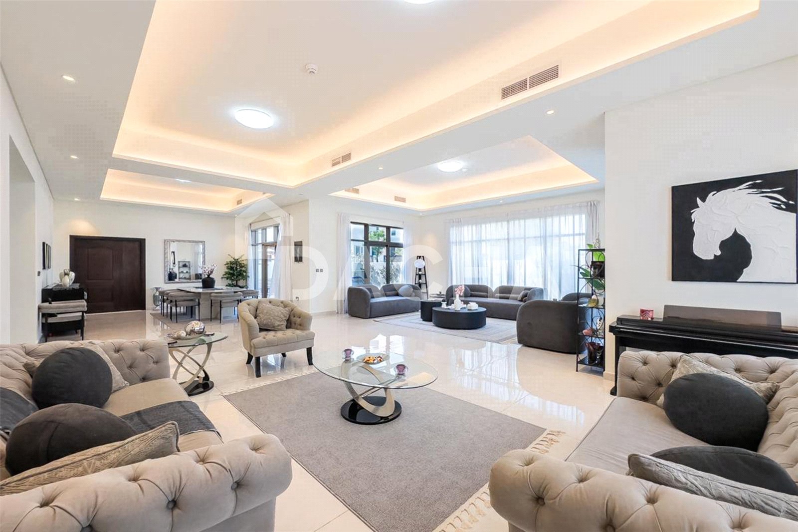 4 bedroom villa for sale - Dacha