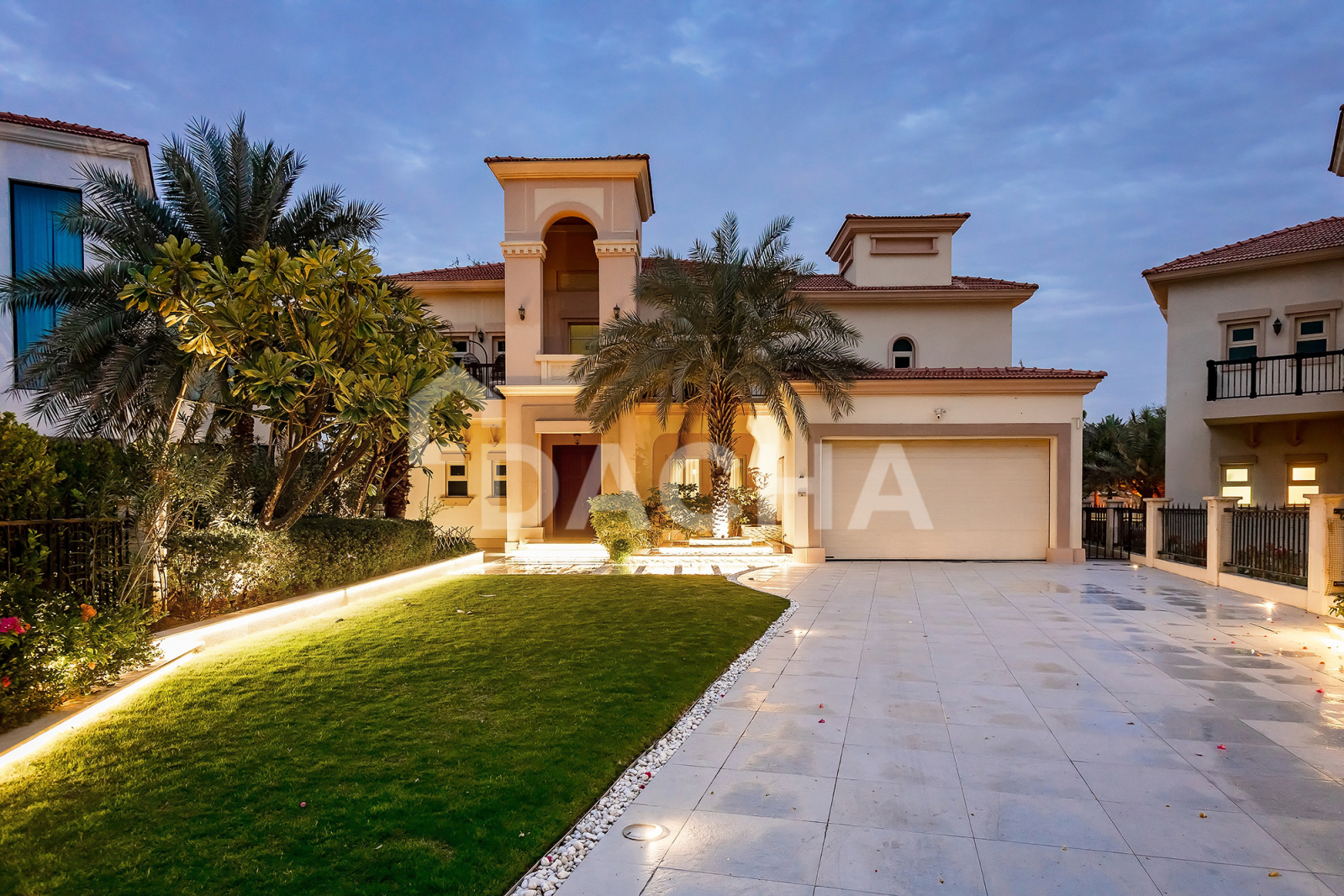 4 bedroom villa for sale - Dacha