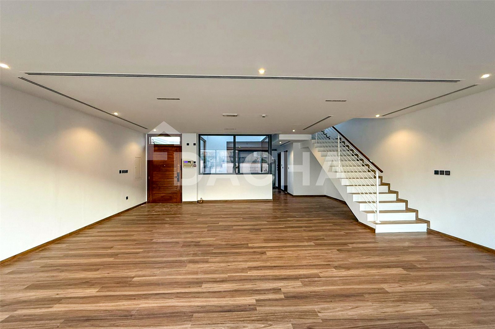 4 bedroom townhouse to rent - Dacha