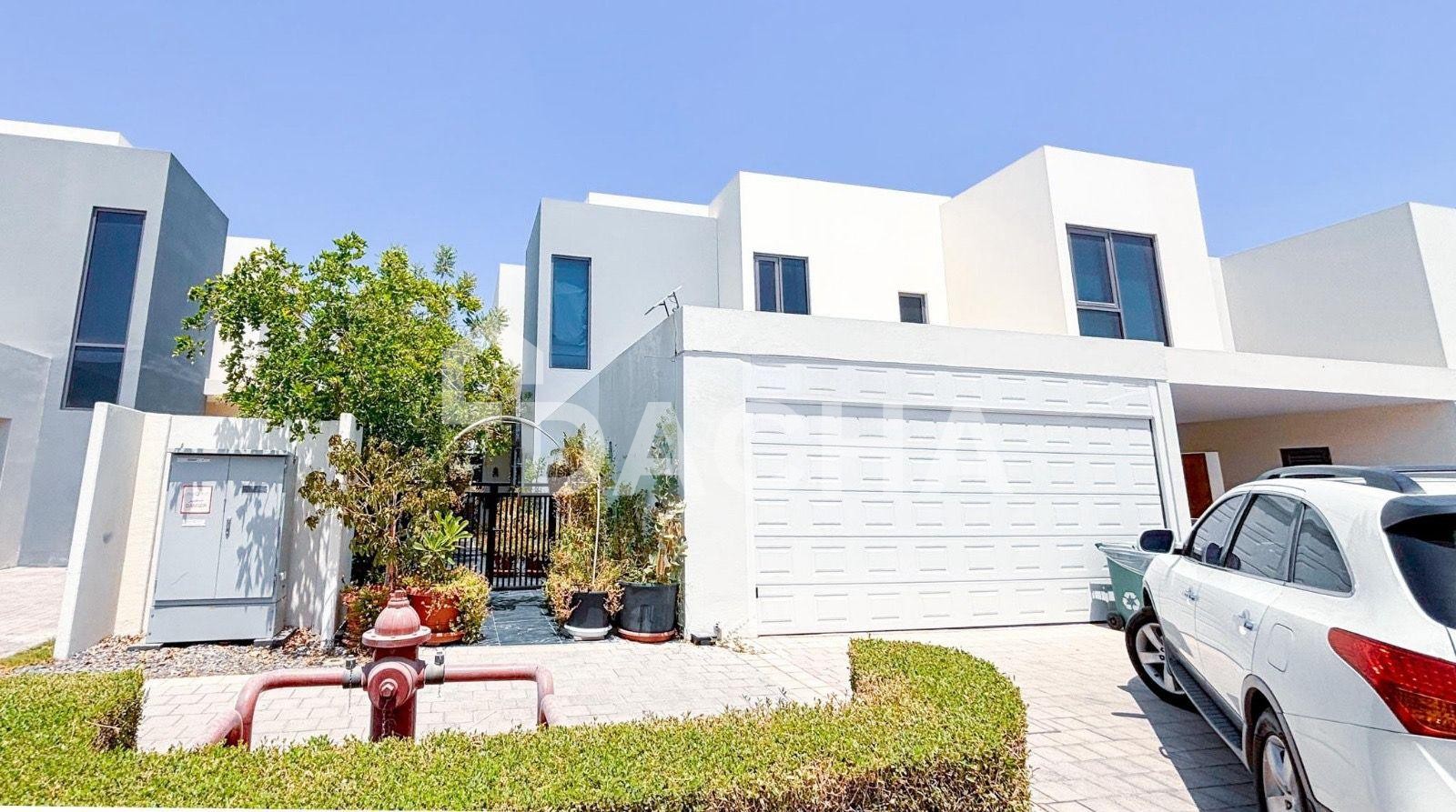 4 bedroom townhouse to rent - Dacha