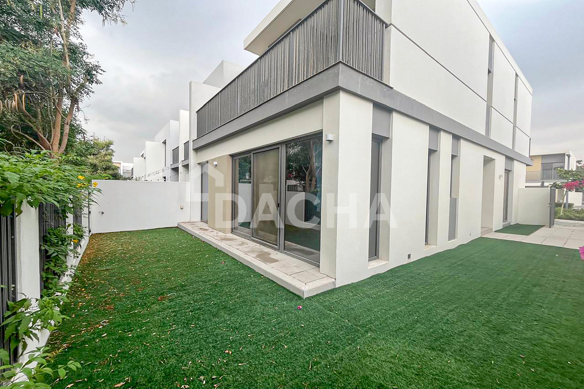 4 bedroom townhouse to rent - Dacha