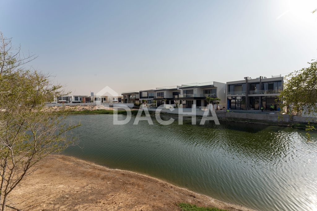 4 bedroom villa for sale - Dacha