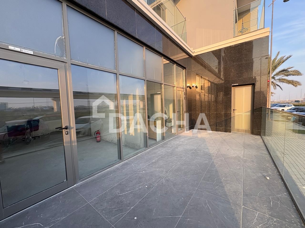 retail for sale - Dacha