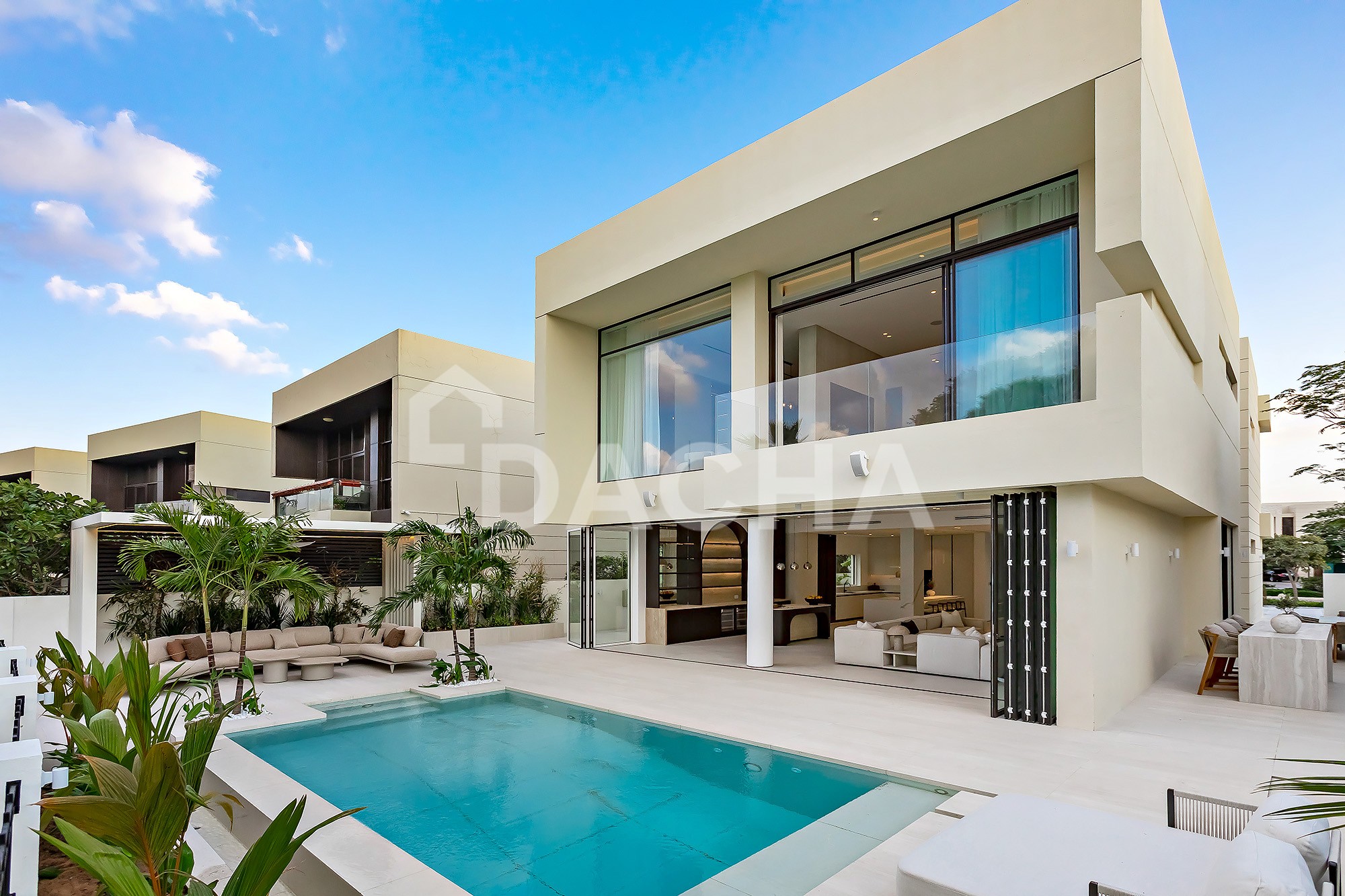 5 bedroom villa for sale - Dacha