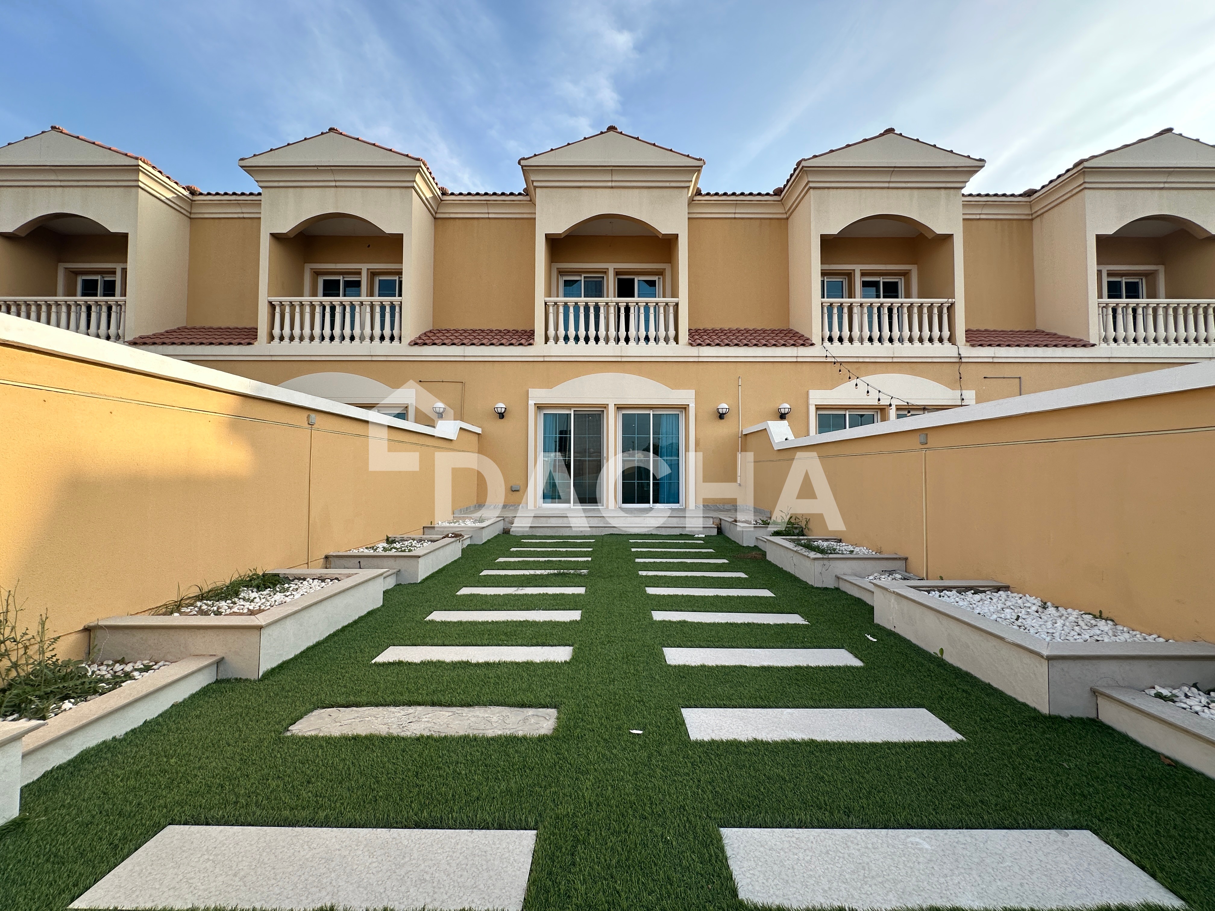 2 bedroom townhouse for sale - Dacha