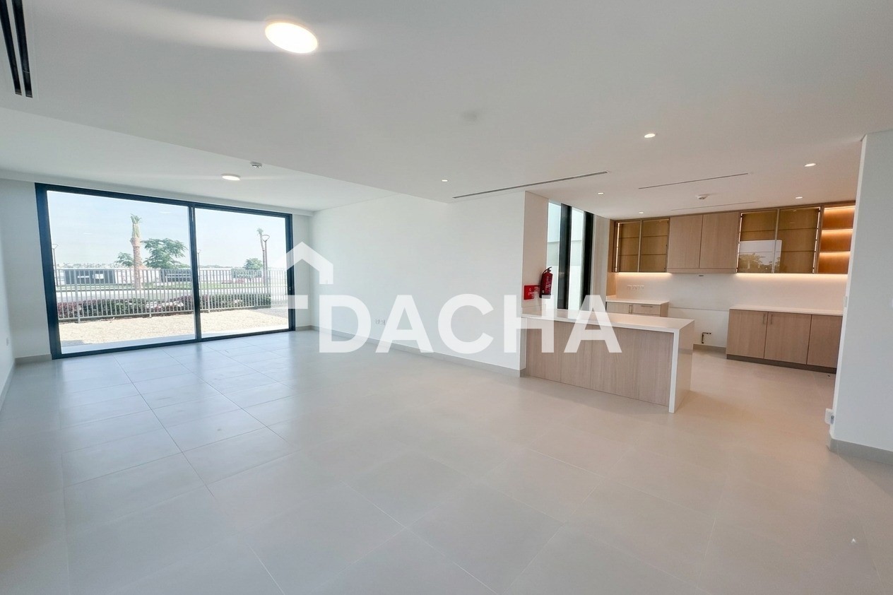 3 bedroom villa for sale - Dacha