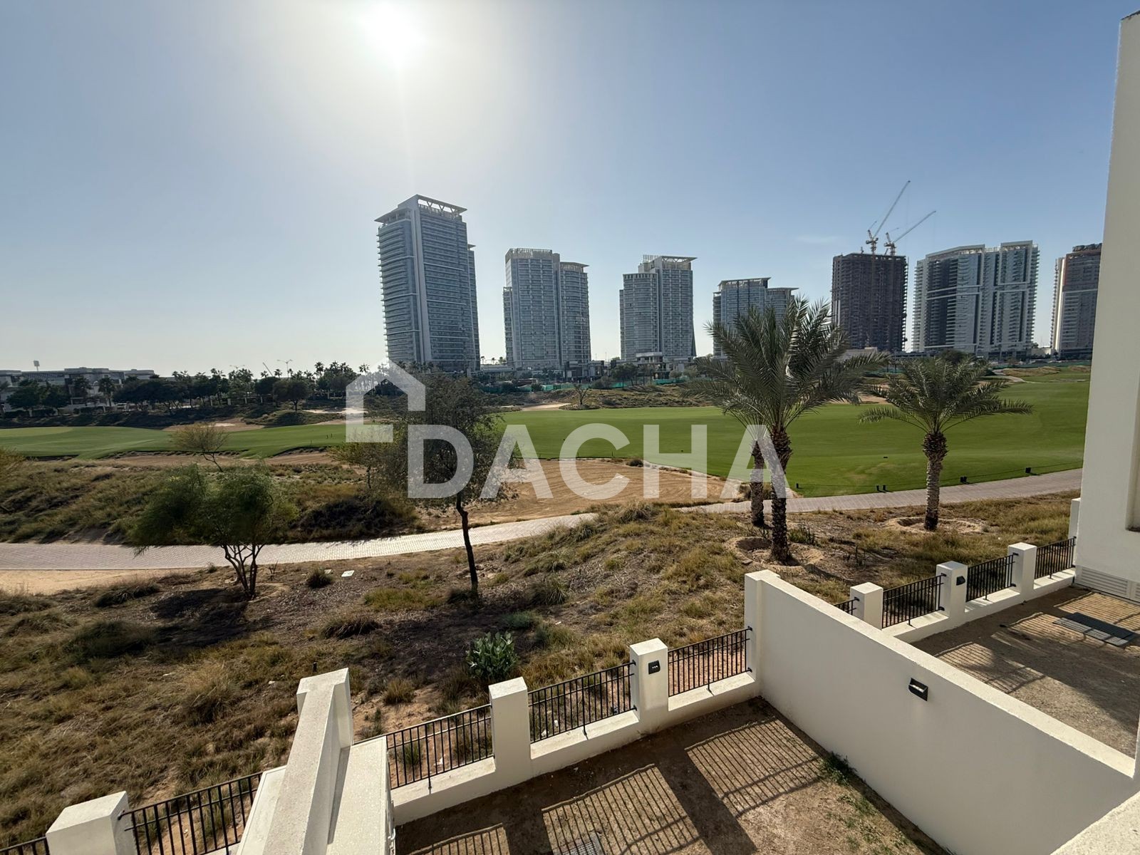 4 bedroom townhouse to rent - Dacha