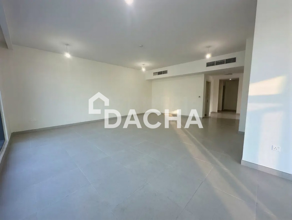 4 bedroom villa to rent - Dacha