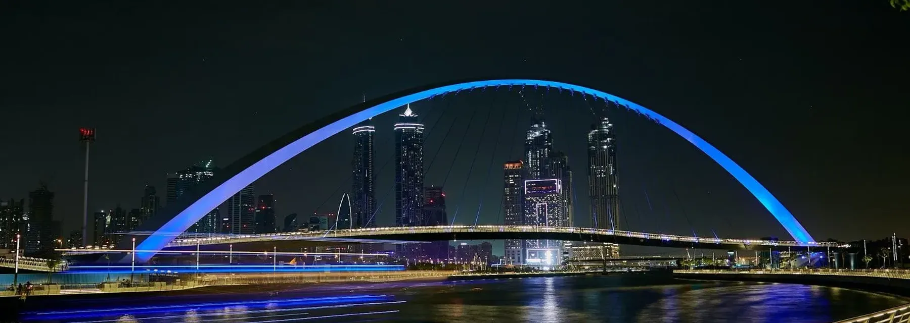 Getting a Property Next to Dubai Water Canal: 4 Attractions - Dacha