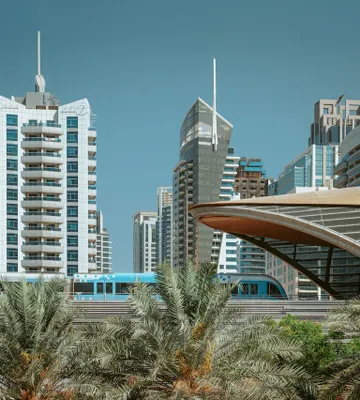 Understanding How to Use Dubai’s Red Line Metro System - Dacha