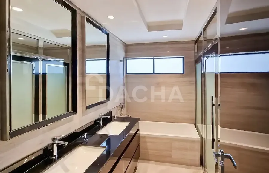 4 bedroom villa to rent - Dacha