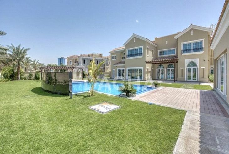7 bedroom villa to rent banner - Dacha