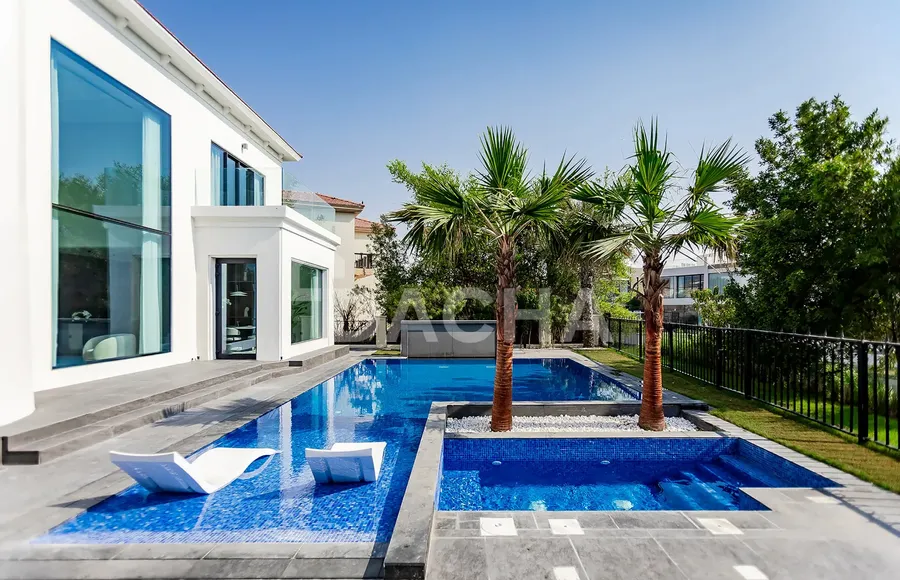 4 bedroom villa for sale - Dacha