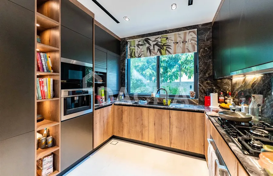 4 bedroom villa for sale - Dacha