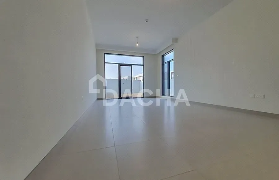 4 bedroom villa to rent - Dacha