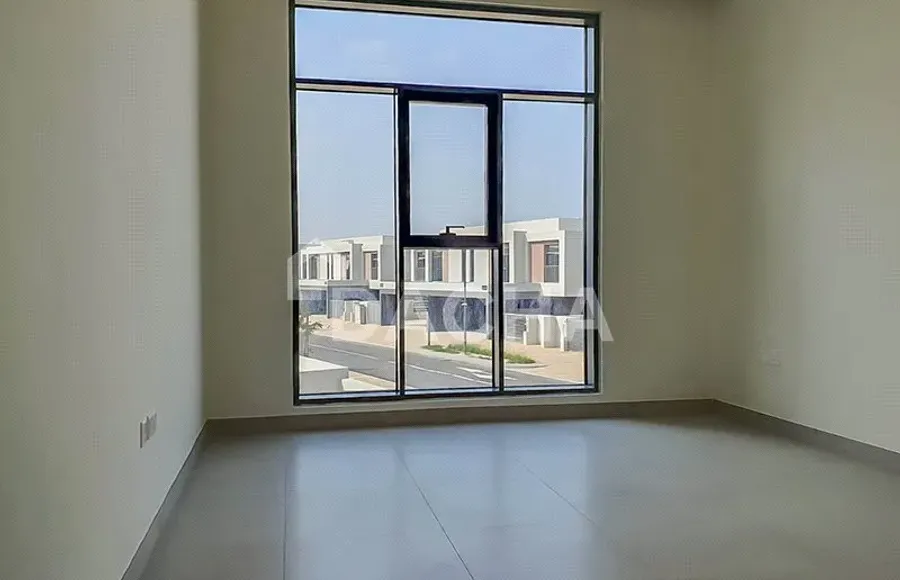 4 bedroom villa to rent - Dacha