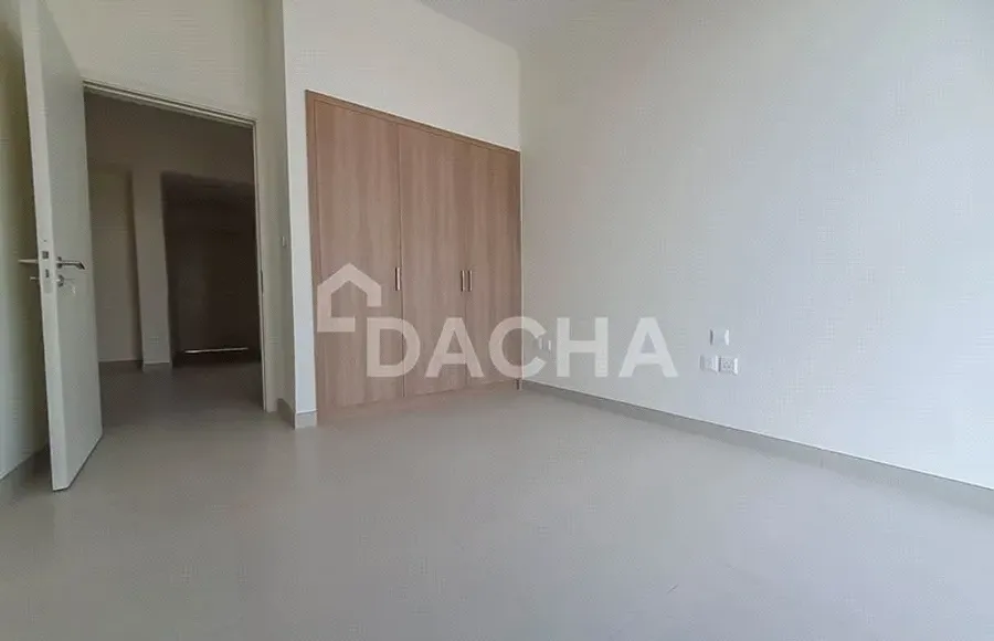 4 bedroom villa to rent - Dacha