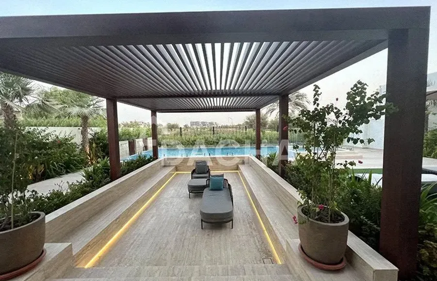 6 bedroom villa for sale - Dacha