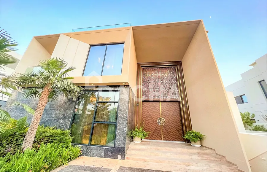 6 bedroom villa for sale - Dacha