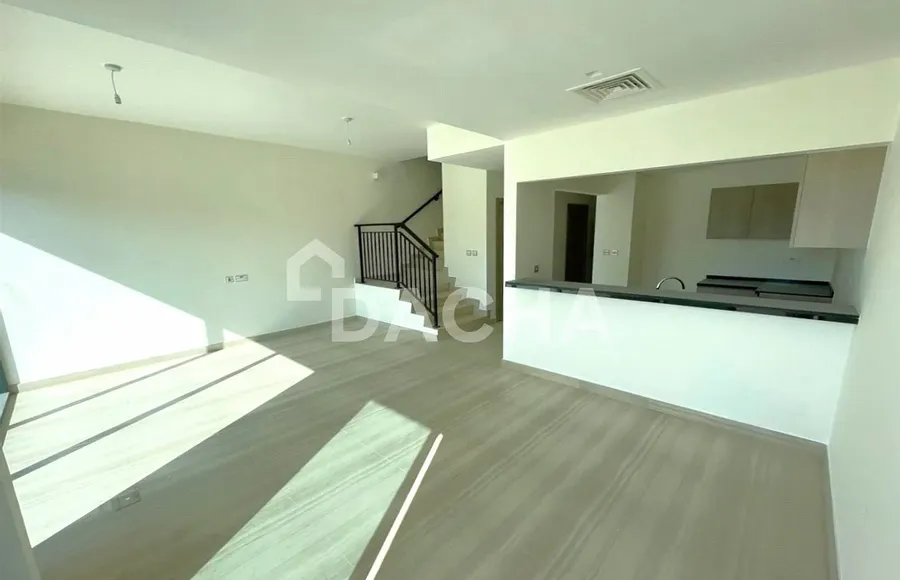 3 bedroom townhouse to rent - Dacha