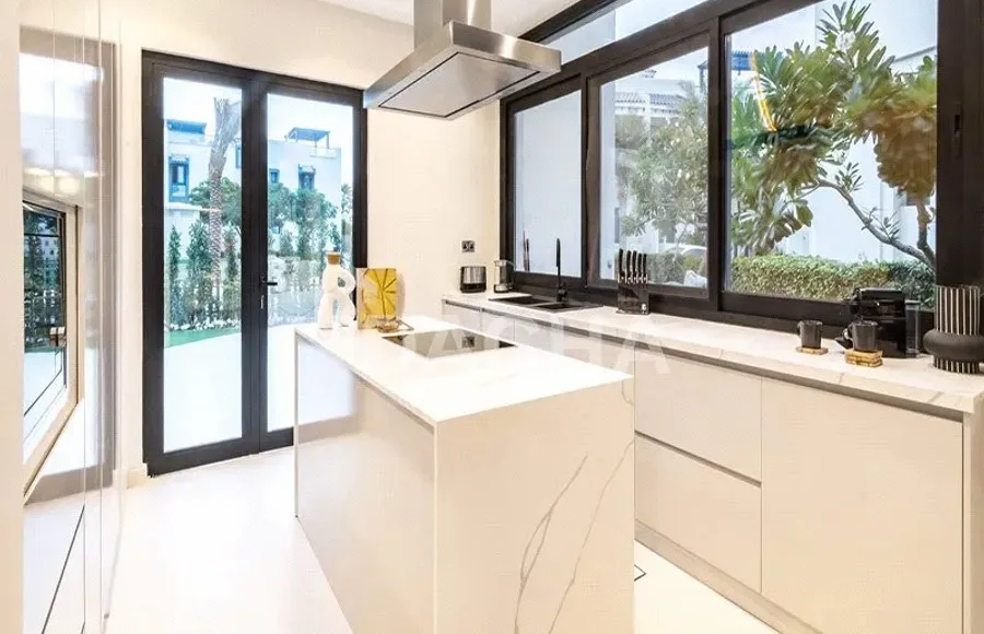 5 bedroom villa to rent - Dacha