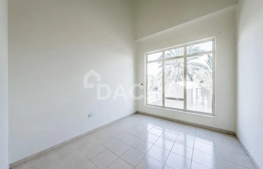 4 bedroom villa for sale - Dacha