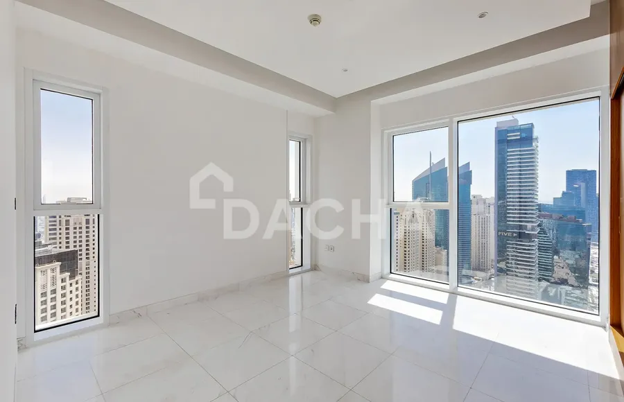 4 bedroom apartment for sale - Dacha