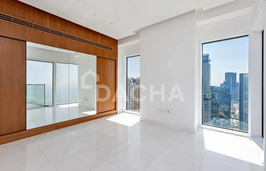 4 bedroom apartment for sale - Dacha