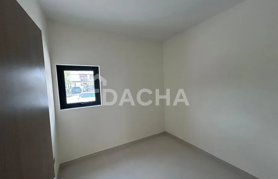 4 bedroom villa to rent - Dacha