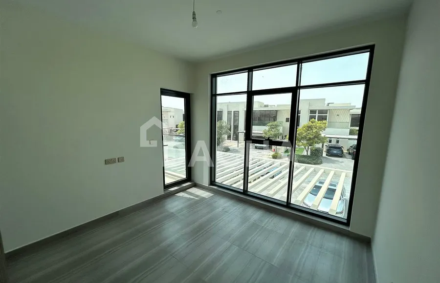 4 bedroom villa to rent - Dacha