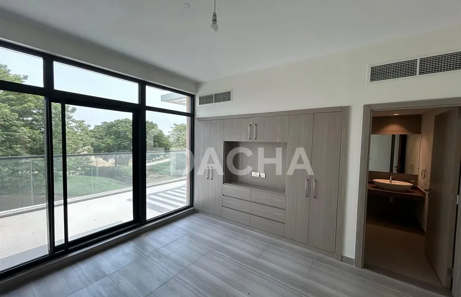 4 bedroom villa to rent - Dacha