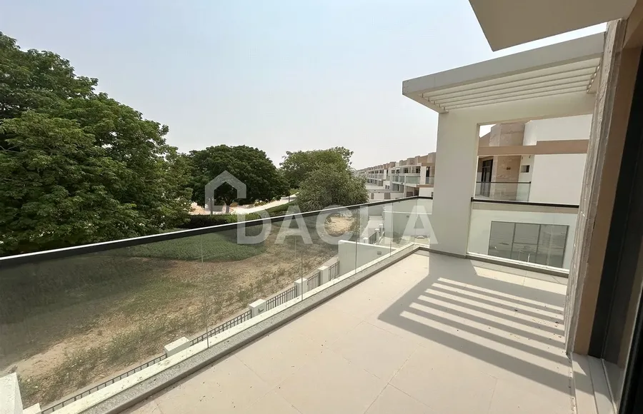 4 bedroom villa to rent - Dacha