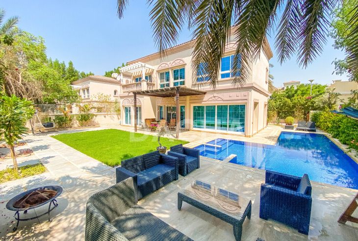 3 bedroom villa for sale banner - Dacha