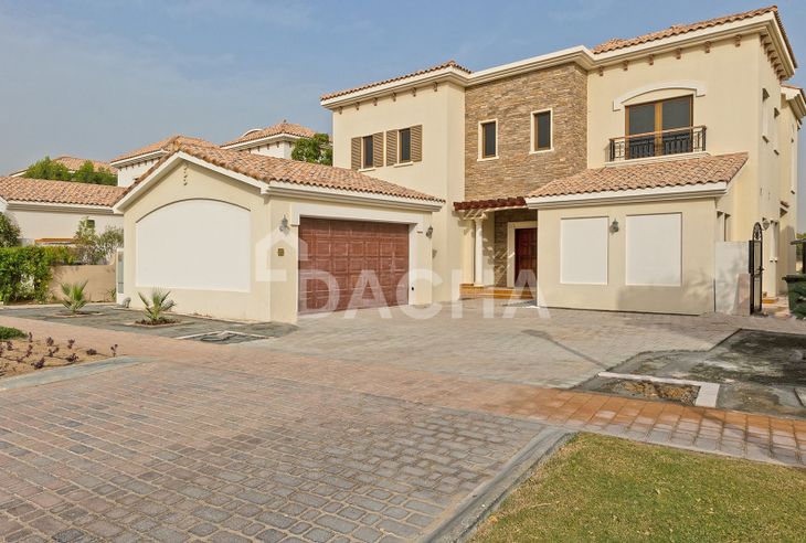 5 bedroom villa for sale banner - Dacha
