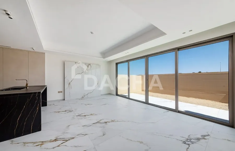 3 bedroom townhouse for sale - Dacha
