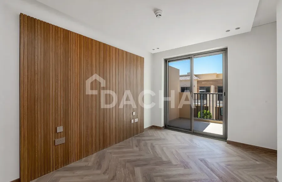 3 bedroom townhouse for sale - Dacha