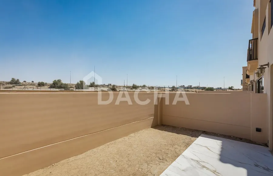 3 bedroom townhouse for sale - Dacha