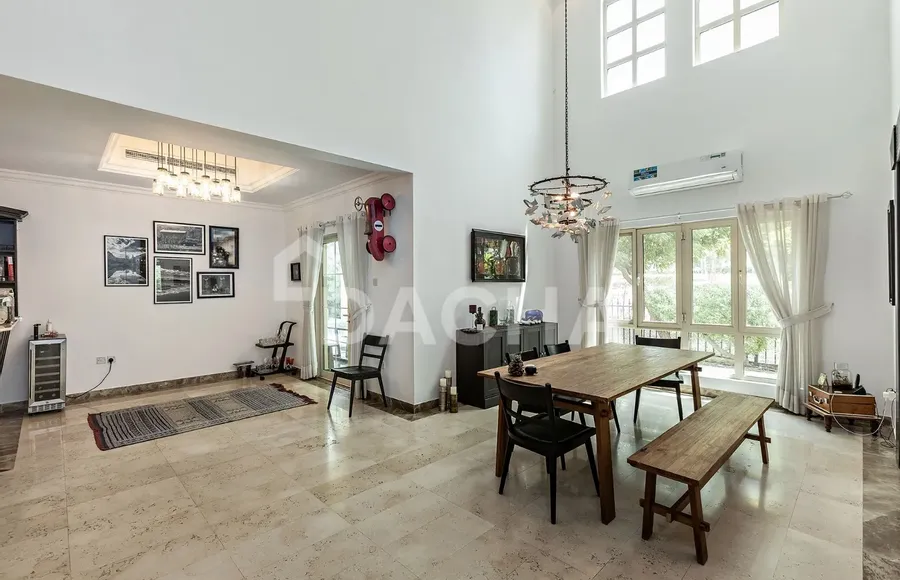 4 bedroom villa to rent - Dacha