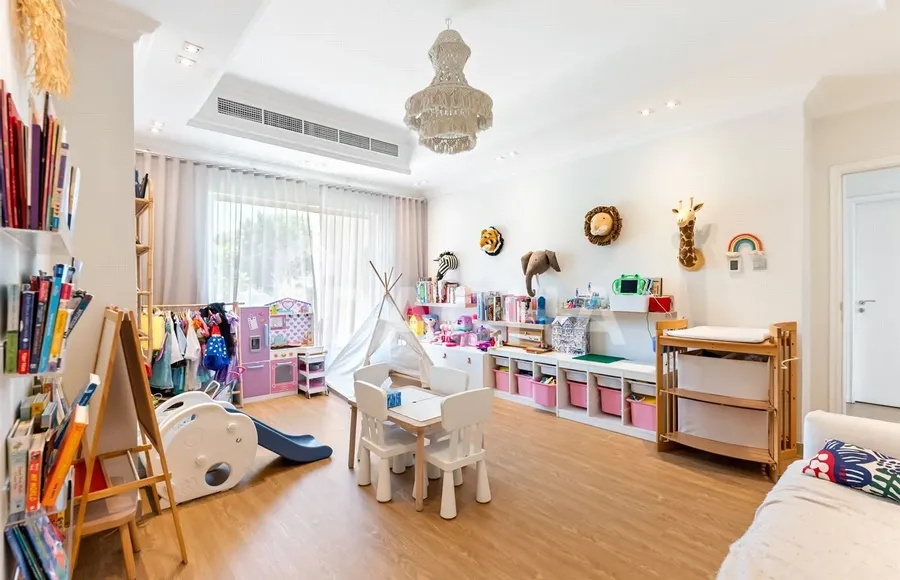 4 bedroom villa to rent - Dacha