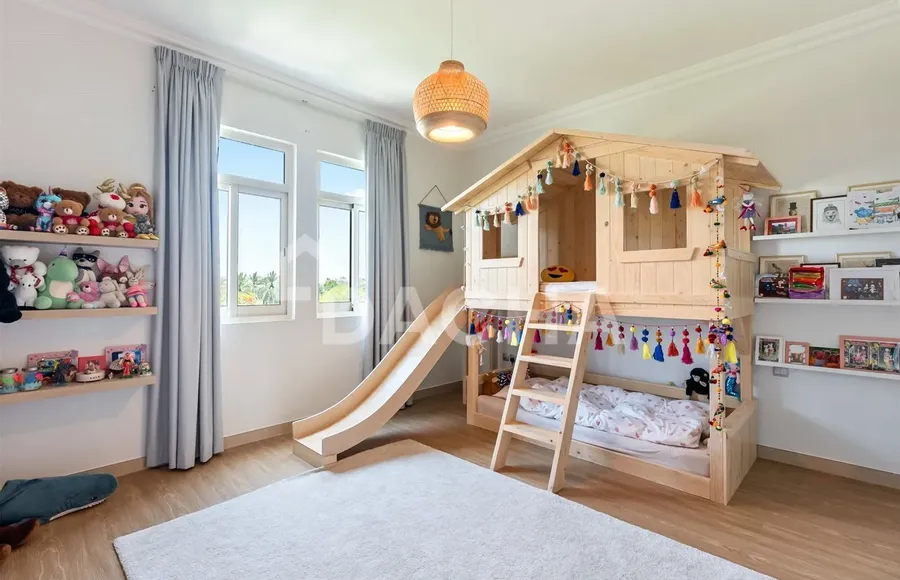4 bedroom villa to rent - Dacha