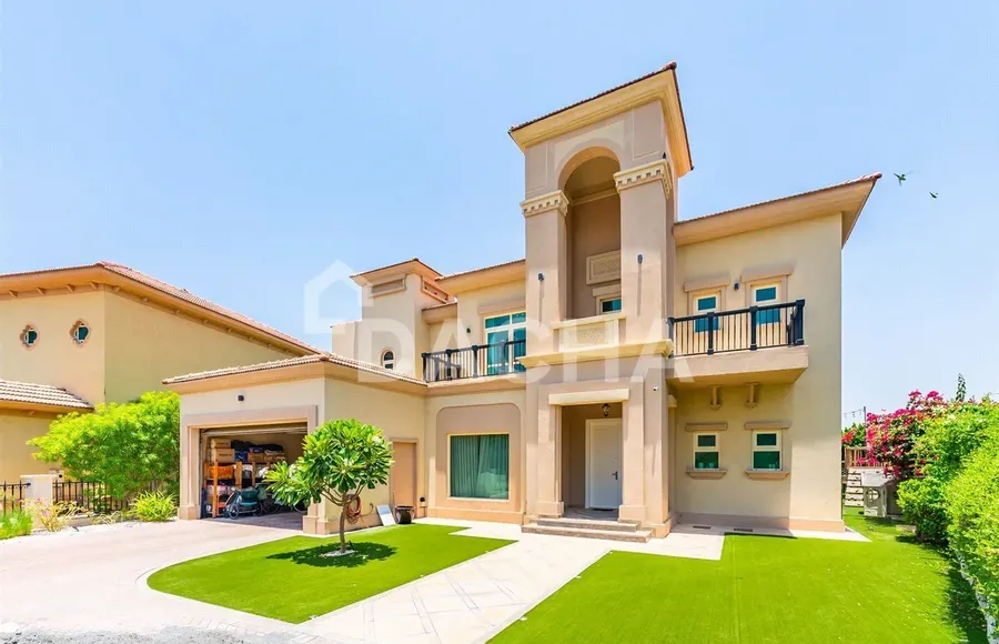 4 bedroom villa to rent - Dacha