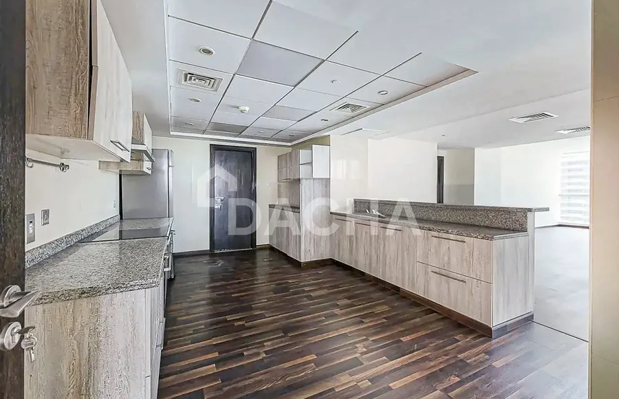 4 bedroom apartment to rent - Dacha