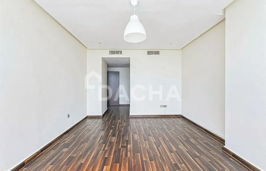 4 bedroom apartment to rent - Dacha