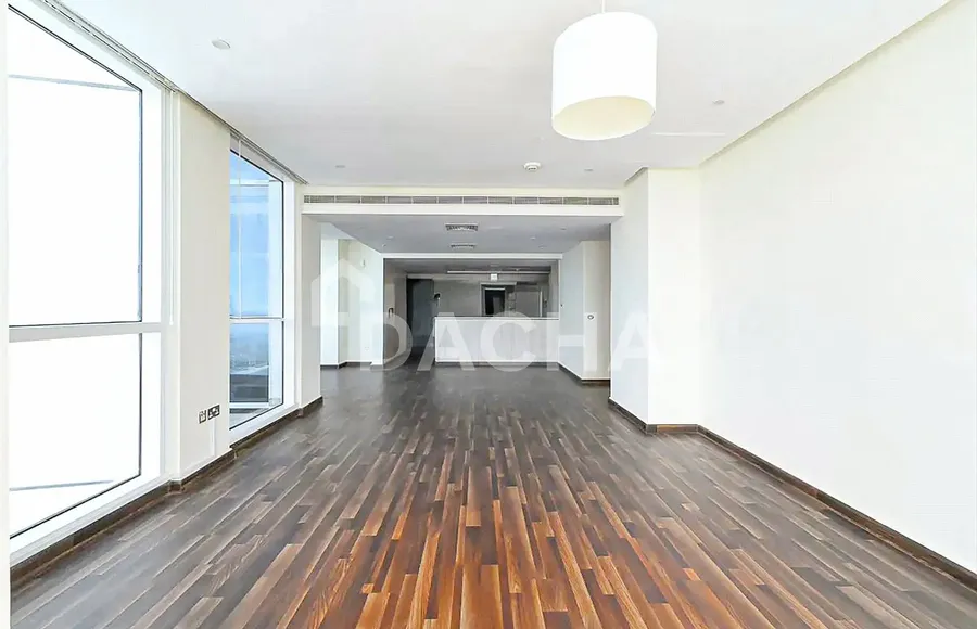 4 bedroom apartment to rent - Dacha