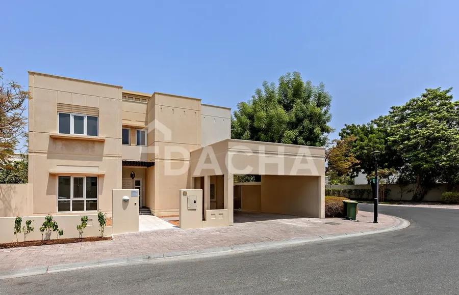 5 bedroom villa to rent - Dacha