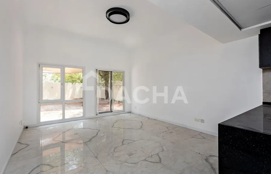 5 bedroom villa to rent - Dacha