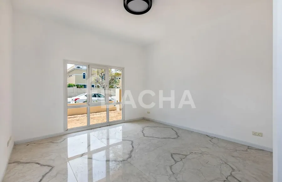 5 bedroom villa to rent - Dacha