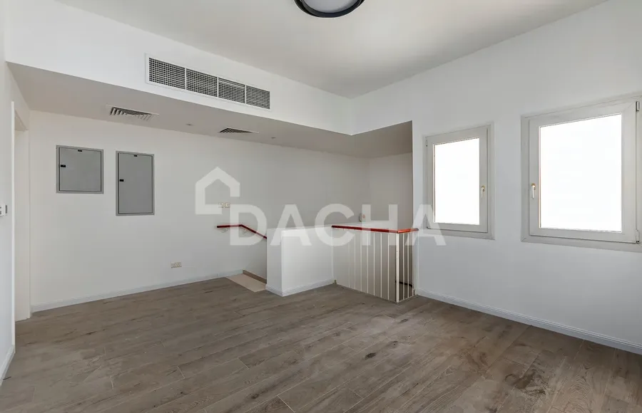 5 bedroom villa to rent - Dacha